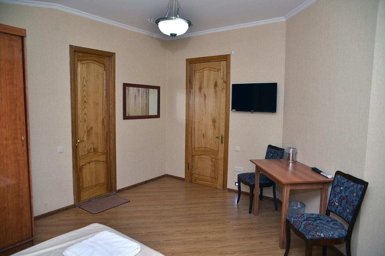 Center Villa Κουτάισι Εξωτερικό φωτογραφία